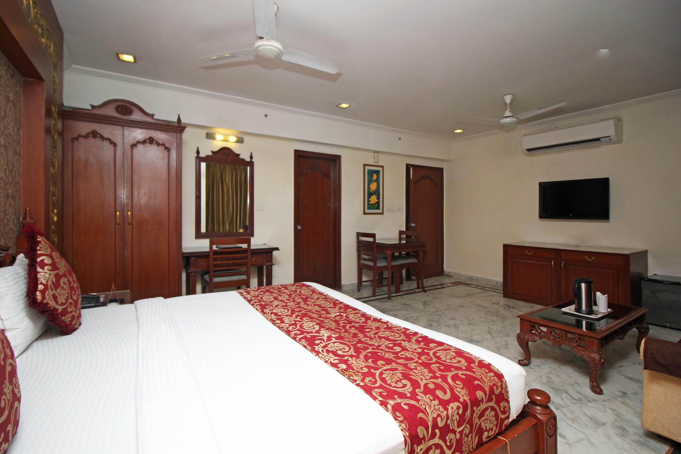 Oyo 5915 Hotel Swagath New Delhi Exterior photo